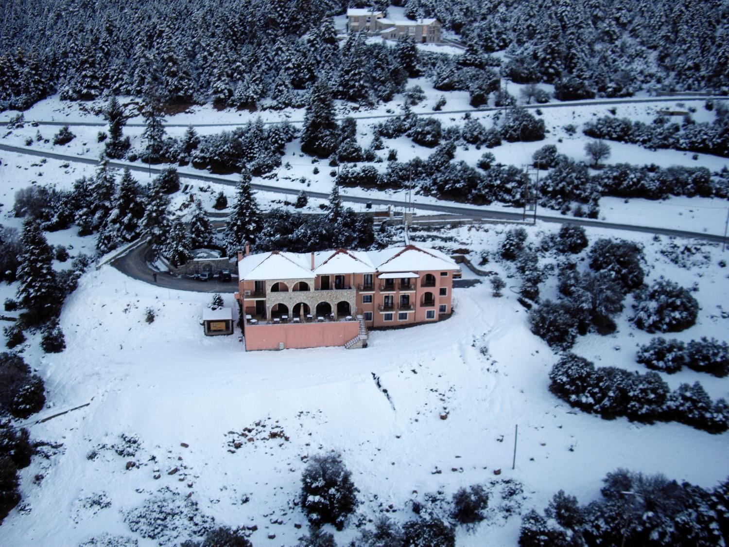 Vytina Mountain View Hotel Exterior foto